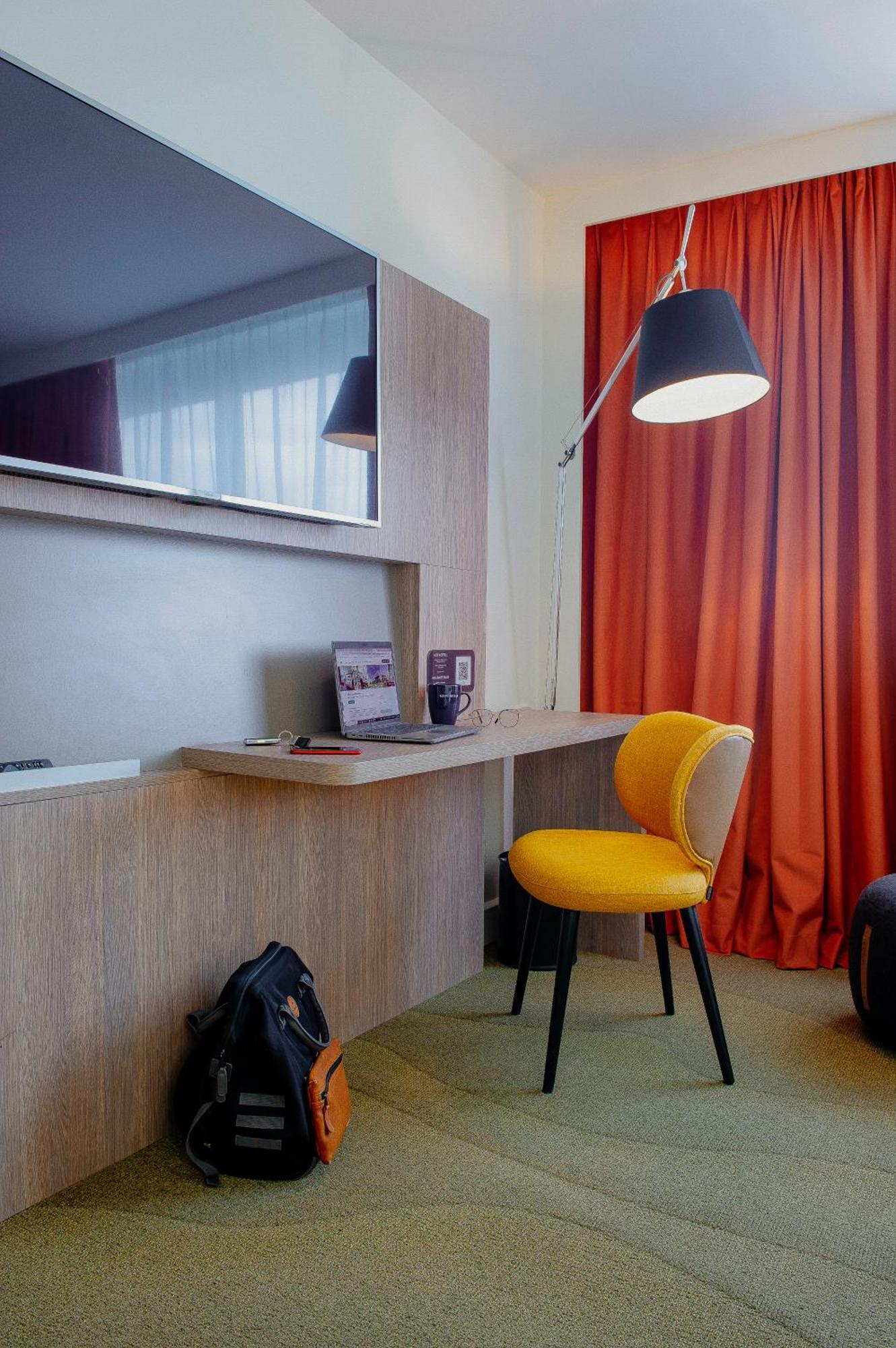 Novotel Lyon Centre-Confluence Bord De Saone Camera foto